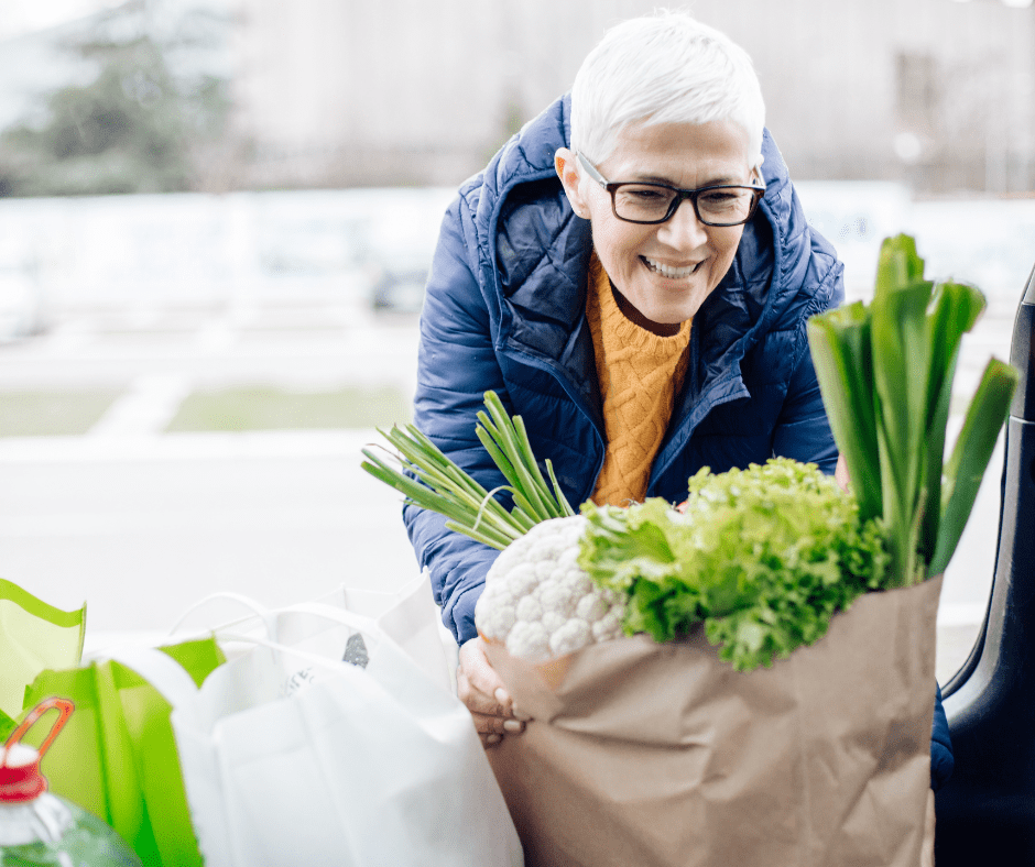 Nutrición y Audición: La Importancia de Alimentarse Balanceado en la Tercera Edad